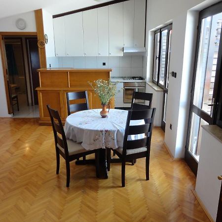 Apartman Lucijan Marusici  Eksteriør billede